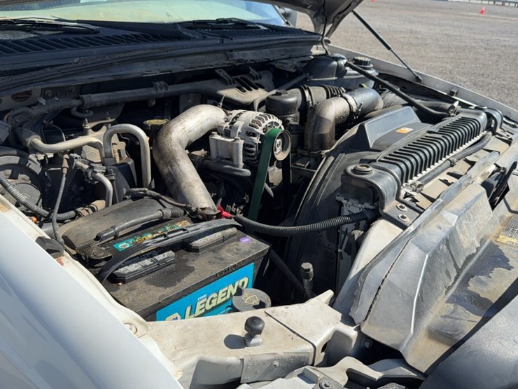 2006-ford-f450-image-26