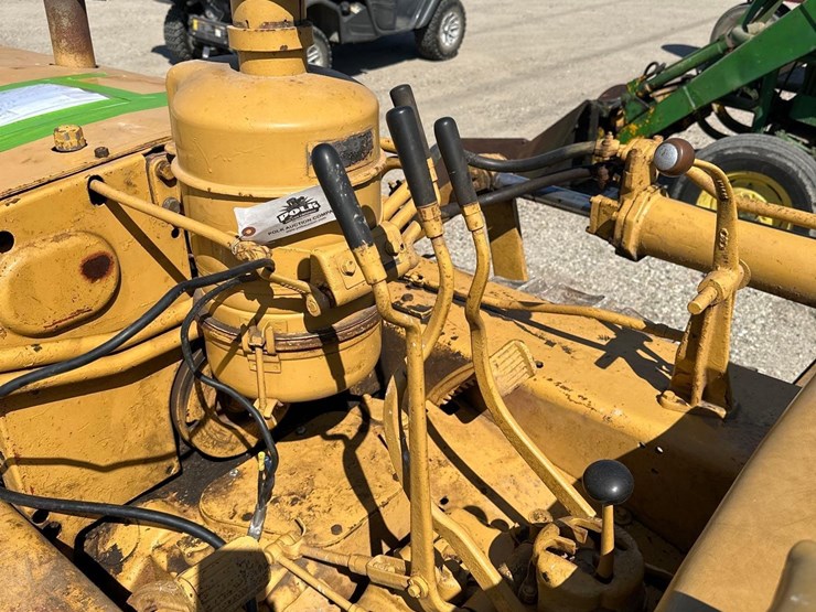 caterpillar-d4-image-11