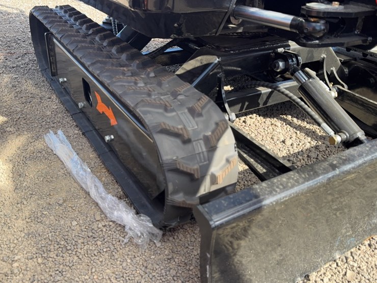 #1099-•-2025-tpm-22k-mini-excavator-image-8