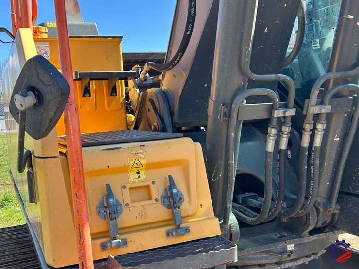 2018-volvo-ec220el-image-28