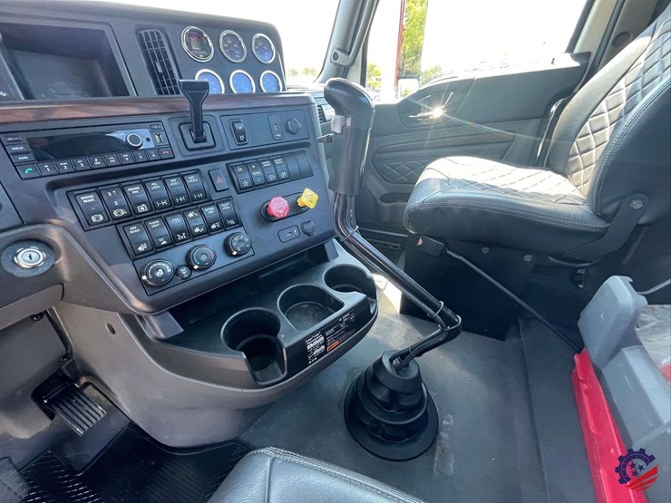 2024-international-hx520-image-87