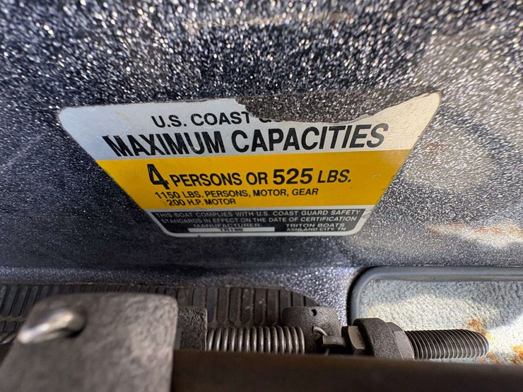 2005-triton-tr-196-w/-tandem-axle-boat-trailer-image-34