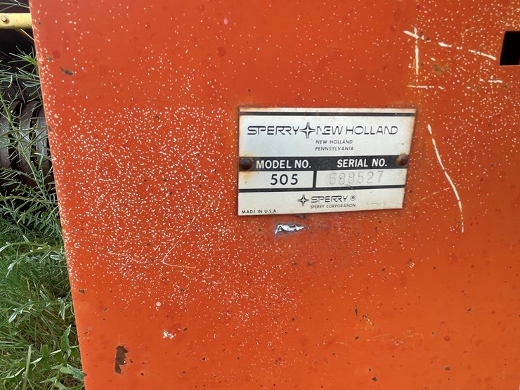 new-holland-505-image-5
