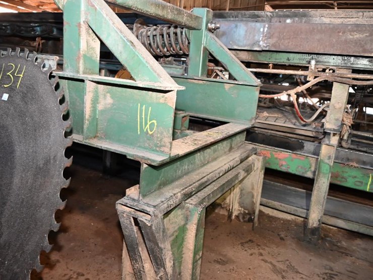 #116-•-cleereman-38-3hb-carriage-and-track-image-44