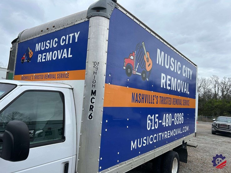 2017-ford-e450-image-25