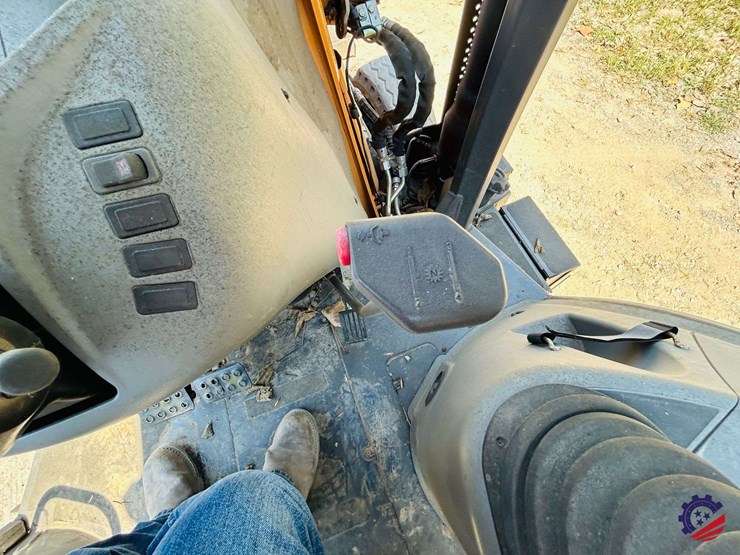 2021-case-580n-image-69