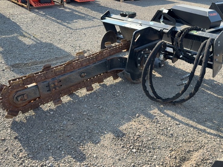 #2066-•-cat-skid-steer-trencher-image-2