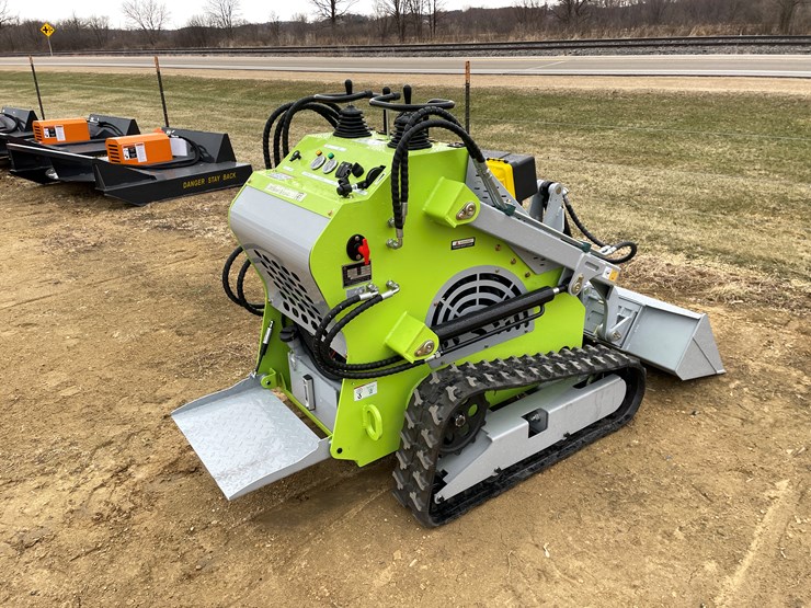 #210-•-new-ats-power-mini-skid-steer-loader-image-5