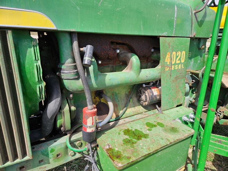 john-deere-4020-image-10