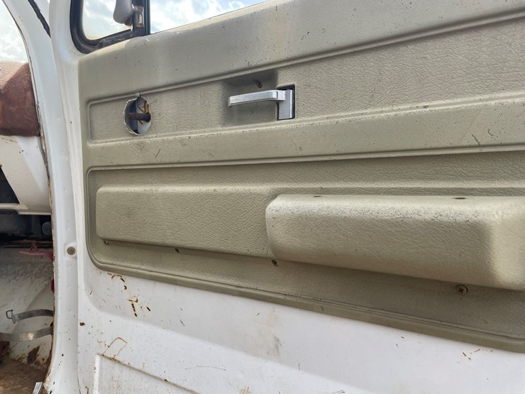 chevrolet-c65-image-51