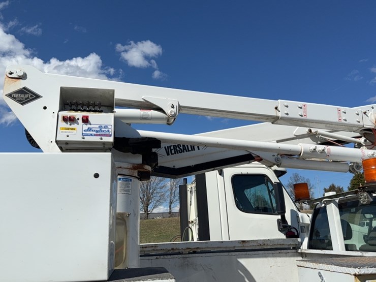 2018-ford-f550-image-7