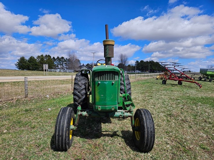 john-deere-4020-image-8