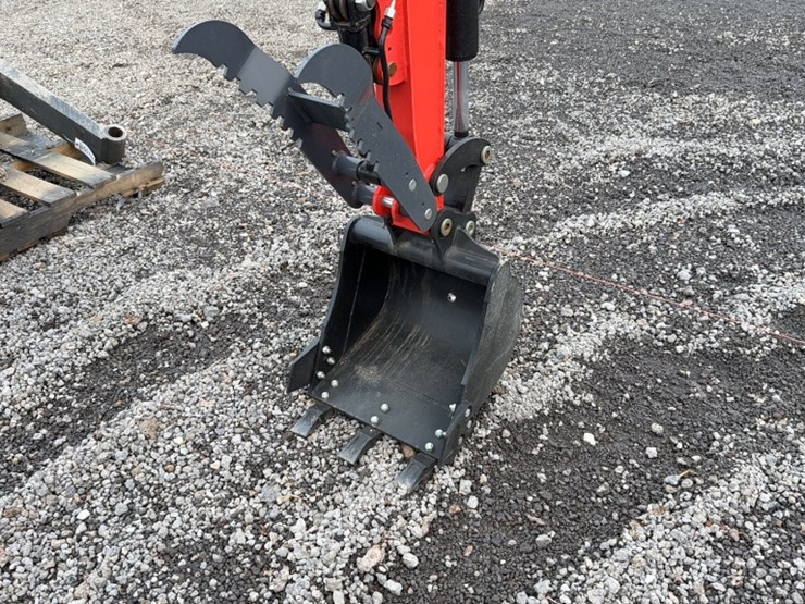 #2052-•-2024-agt-qnt50r-mini-excavator-image-6