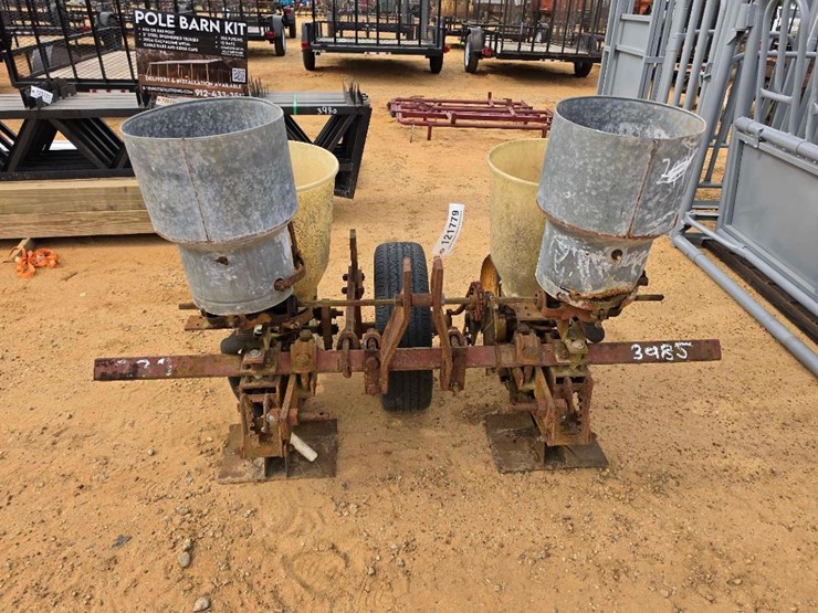 international-185-image-5