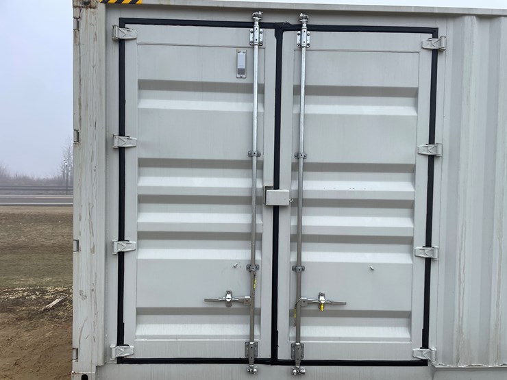 #113-•-40'-high-cube-multi-door-shipping-container-image-7