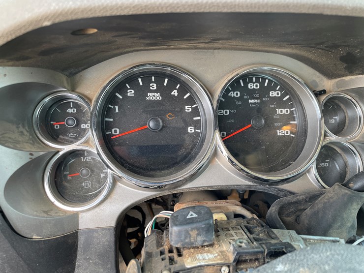 2009-chevrolet-2500-image-34