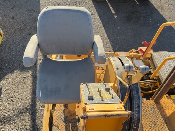 blaw-knox-pf510-image-11