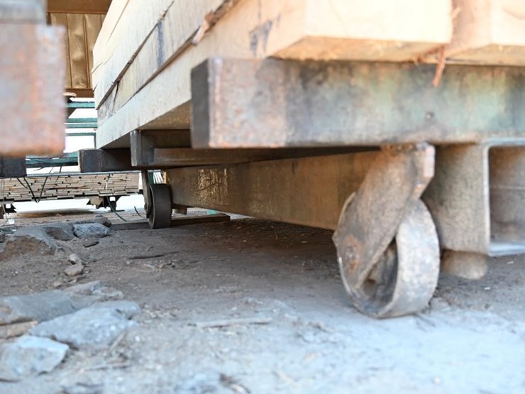 #174-•-lumber-carts-image-4