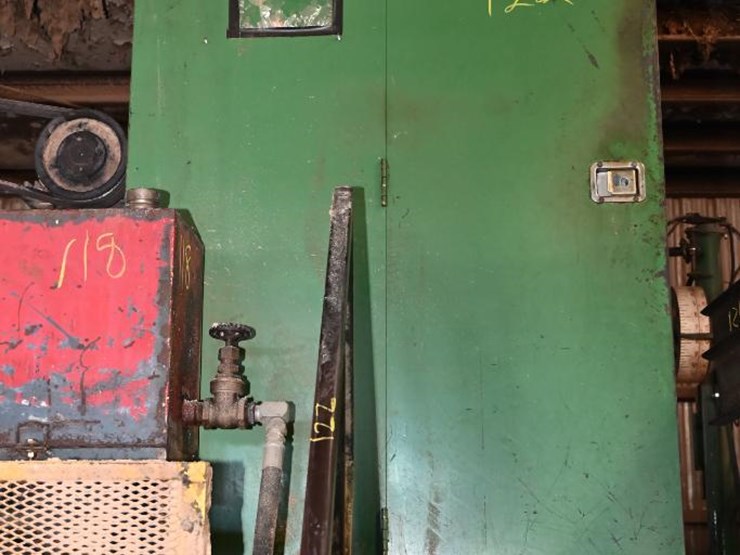 #122-•-sawyer's-cab-image-3