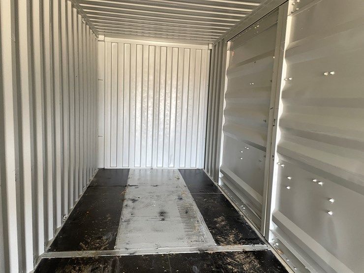#114-•-40'-high-cube-multi-door-shipping-container-image-14