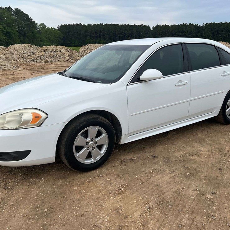2011 Chevrolet Impala LT 4-Door Sedan (206,126 Miles)
