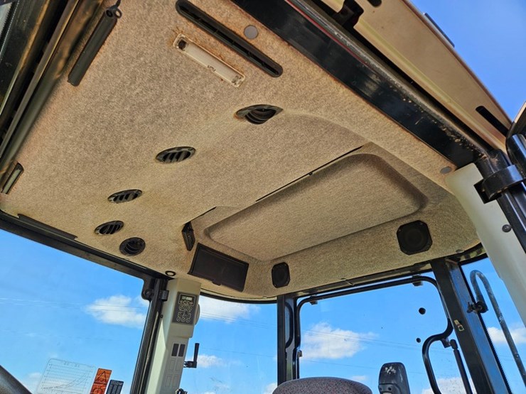 massey-ferguson-6480-image-48