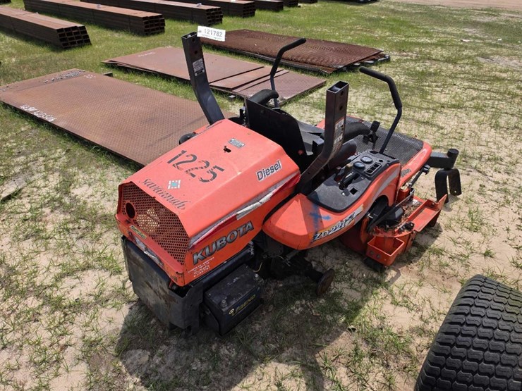 kubota-zd221-image-3