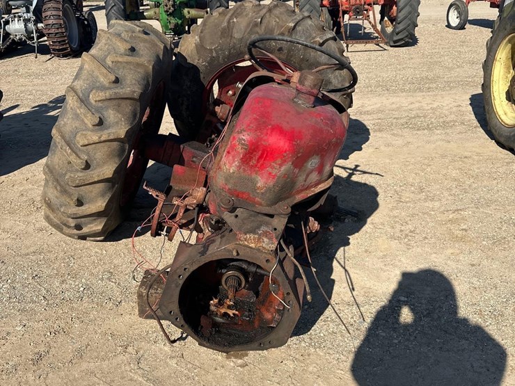 case-ih-350-image-2