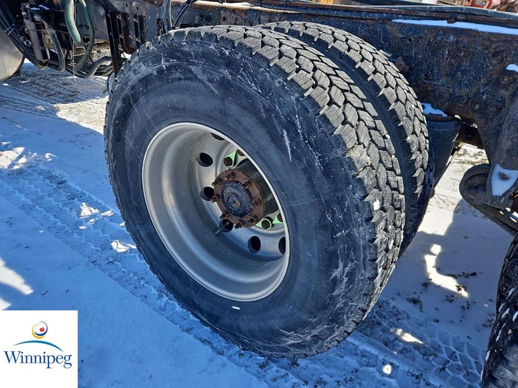 2014-western-star-4700-image-52