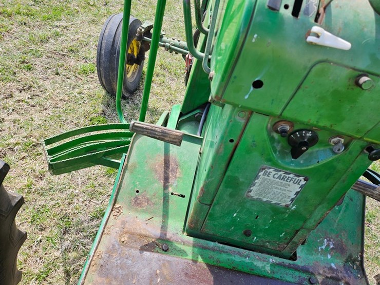 john-deere-4010-image-24