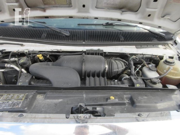 2016-ford-e450-image-5