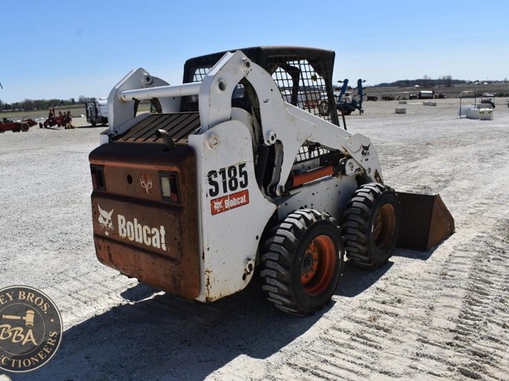 2008-bobcat-s185-image-8