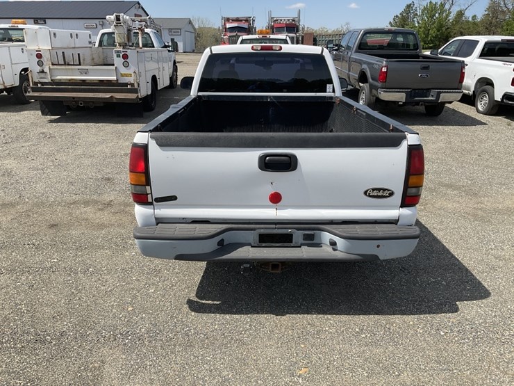 2005-gmc-1500-image-5