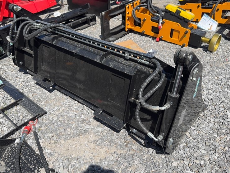 #6071-•-future-72"-skid-steer-4-in-1-bucket-image-4