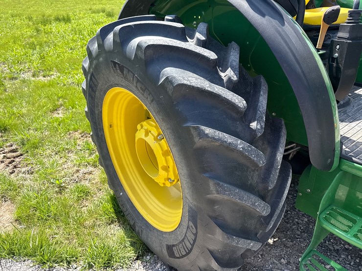 john-deere-5100m-image-5