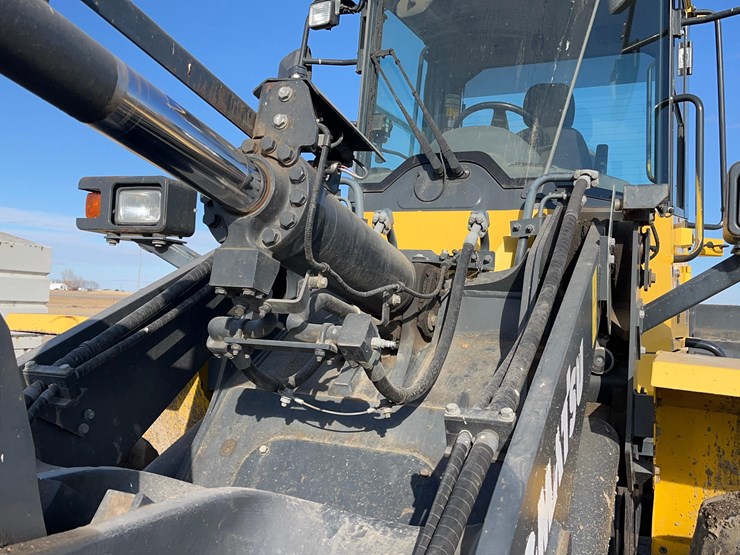 komatsu-wa200-image-59