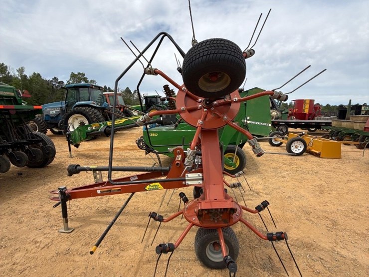 2024-pequea-ht4102-image-8