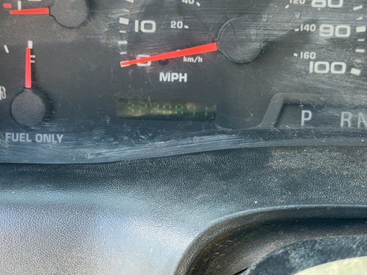 2003-ford-f450-image-25