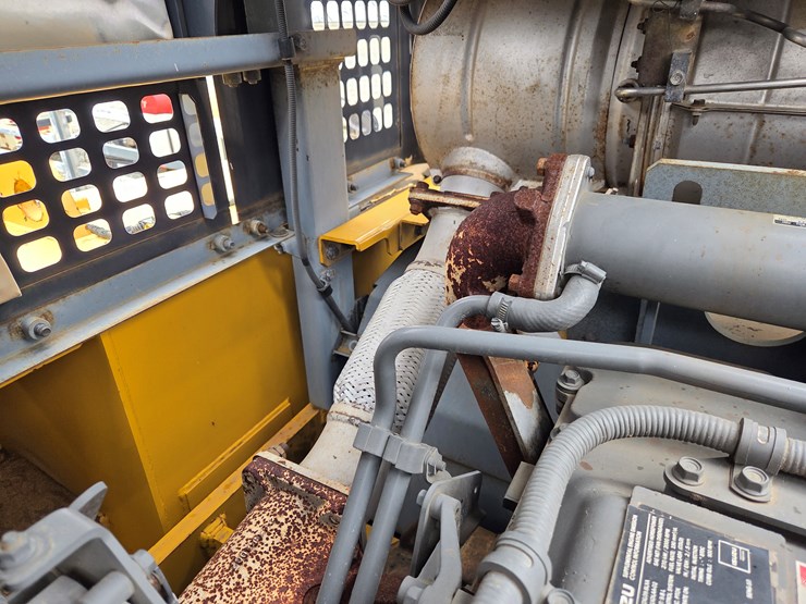 deere-470g-lc-image-39