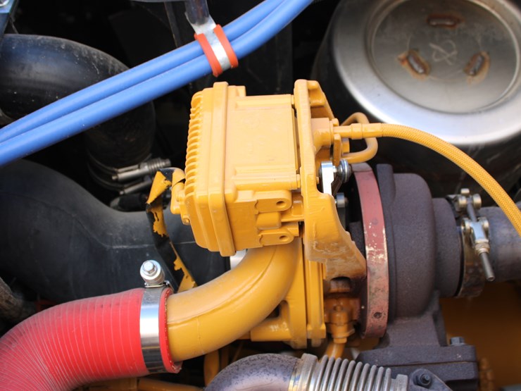 2021-deere-524p-image-76