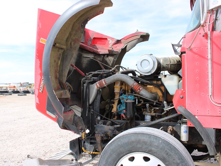 2004-kenworth-t800-image-89