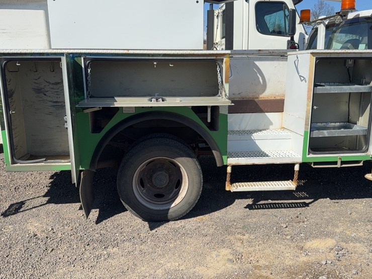 2018-ford-f550-image-8