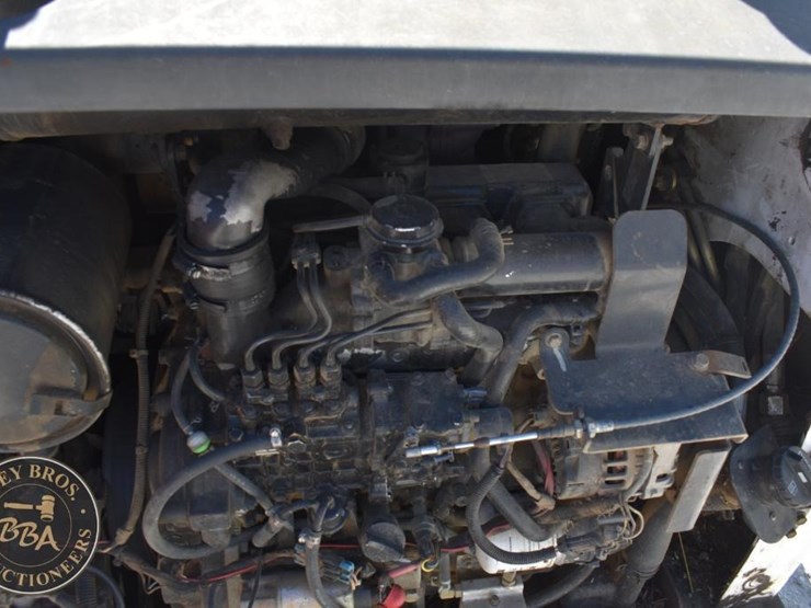 2013-bobcat-t650-image-28