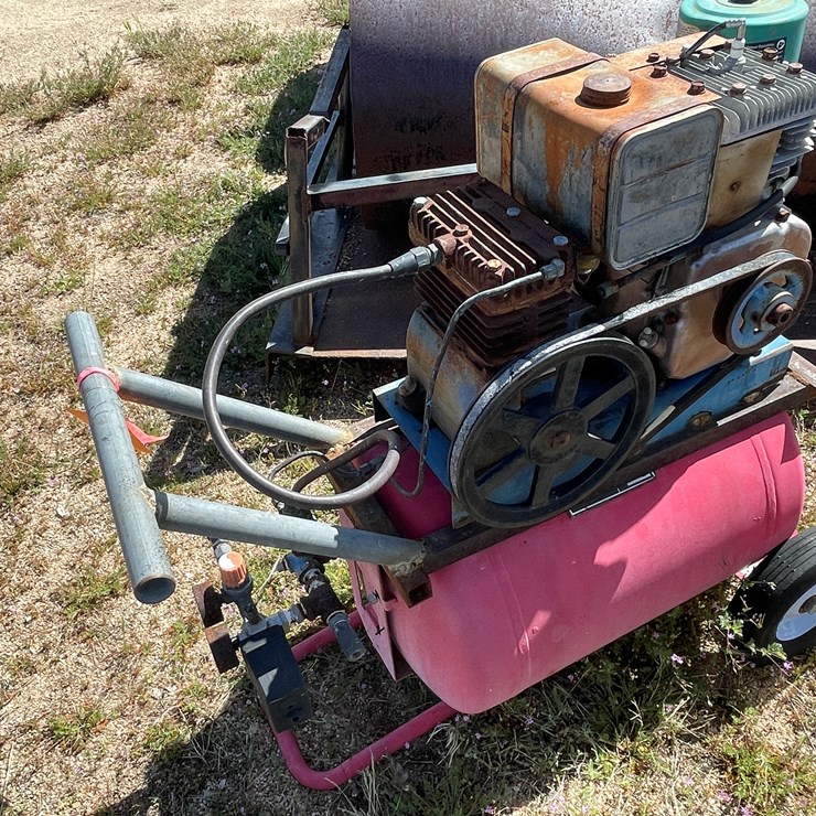 #4047 • Gas Powered Husky Air Compressor