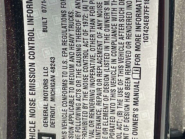 2015-gmc-3500-image-84