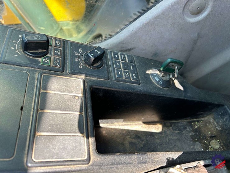 2018-volvo-ec220el-image-105