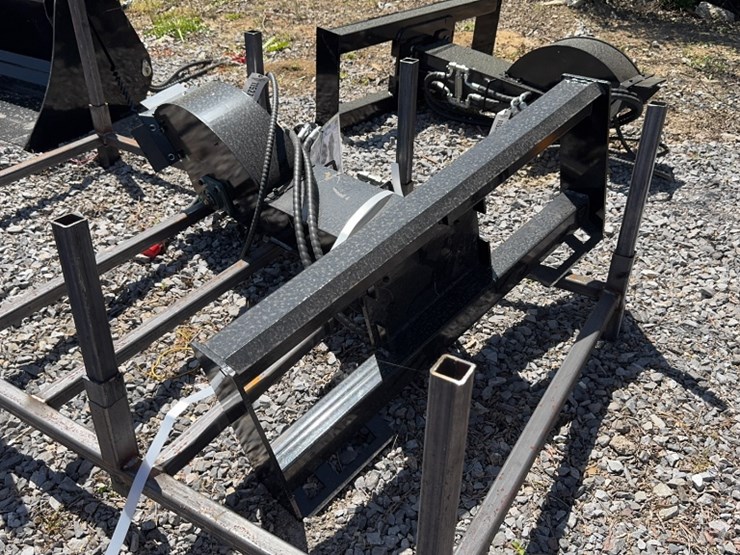 #6075-•-future-skid-steer-stump-grinder-image-3