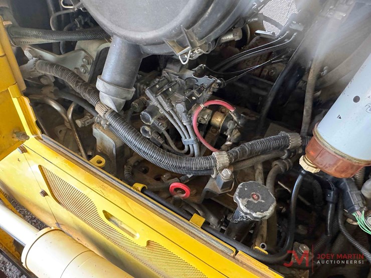 komatsu-d61-image-33