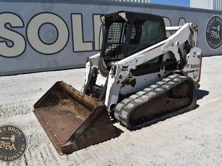 2013-bobcat-t650-image-3