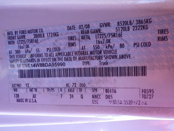 2008-ford-cargo-image-15